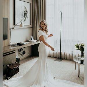 Pronovias Atelier Valeria Wedding Dress